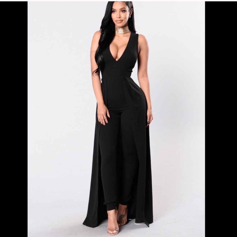 Middle Of Things Jumpsuit - Black